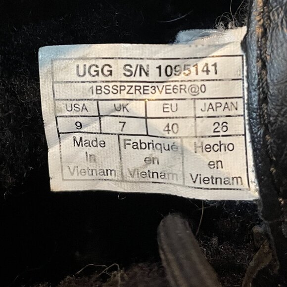 UGG Women's Adirondack III winter boots Leather Black Women 's 9 - Picture 7 of 7